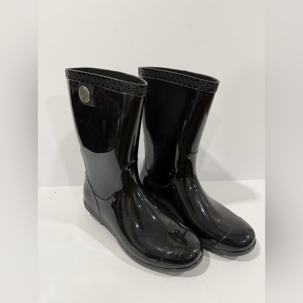 UGG Black Glossy Rain Boots Size 6 Waterproof Rubber Mid Calf - Picture 3 of 10